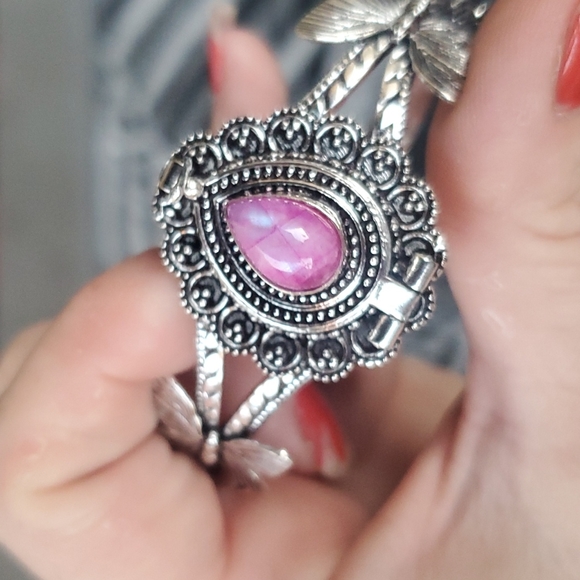 New Pink Rainbow Moonstone 925 Silver Butterflies Poison Cuff Bracelet. - Picture 7 of 12
